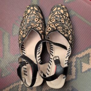 Black and Tan Women's Shoes